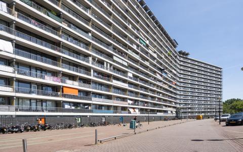 Flatgebouw in Poelenburg Zaandam WEB-versie