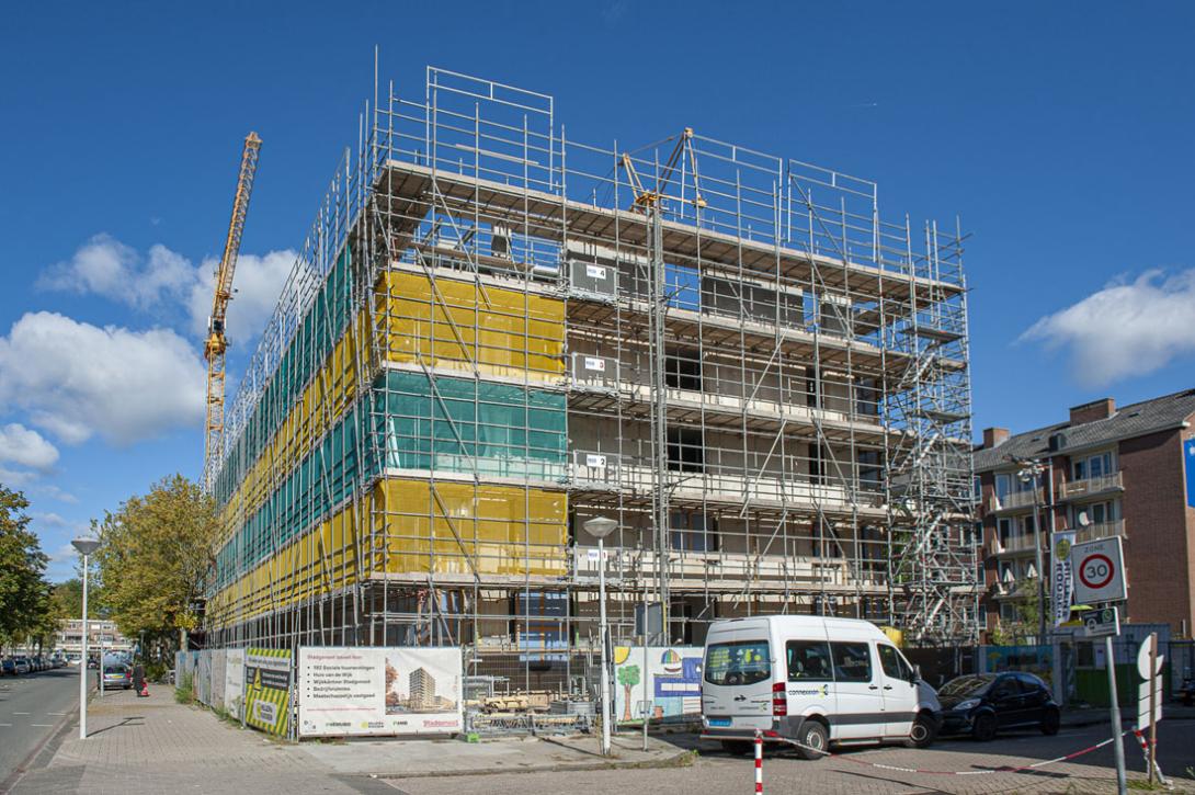 Amsterdam Nieuw-West, Hoekenes. Nieuwbouw van Stadgenoot. Foto Hans van der Vliet