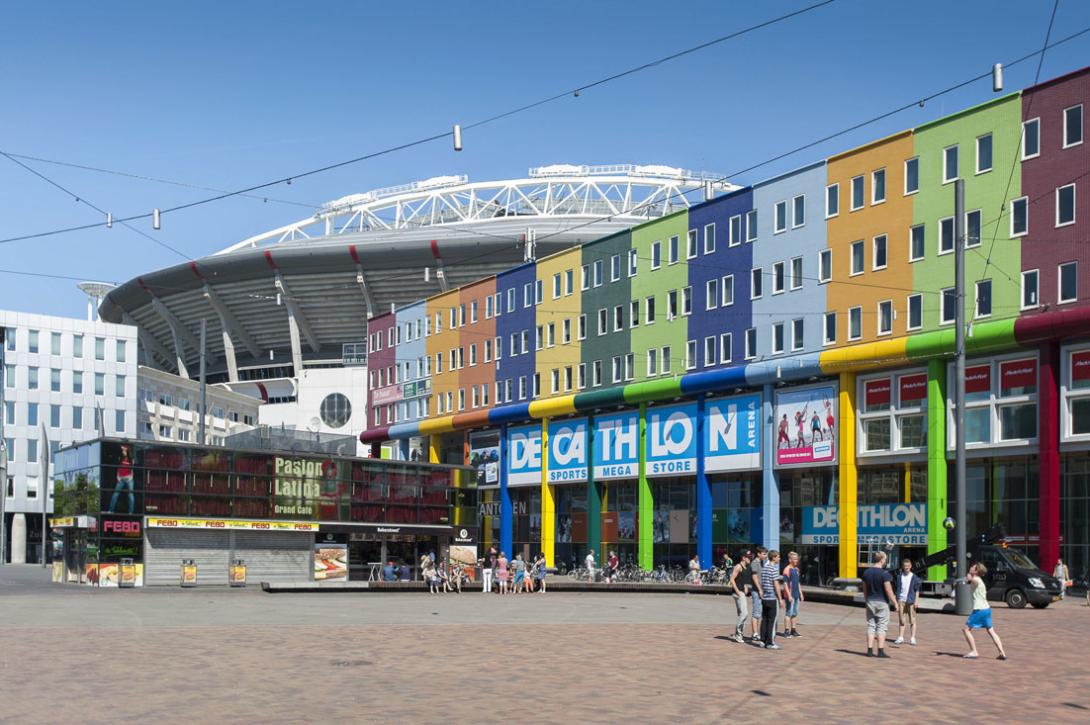 Amsterdam Zuidoost,  Bijlmerplein. Foto: Hans van der Vliet