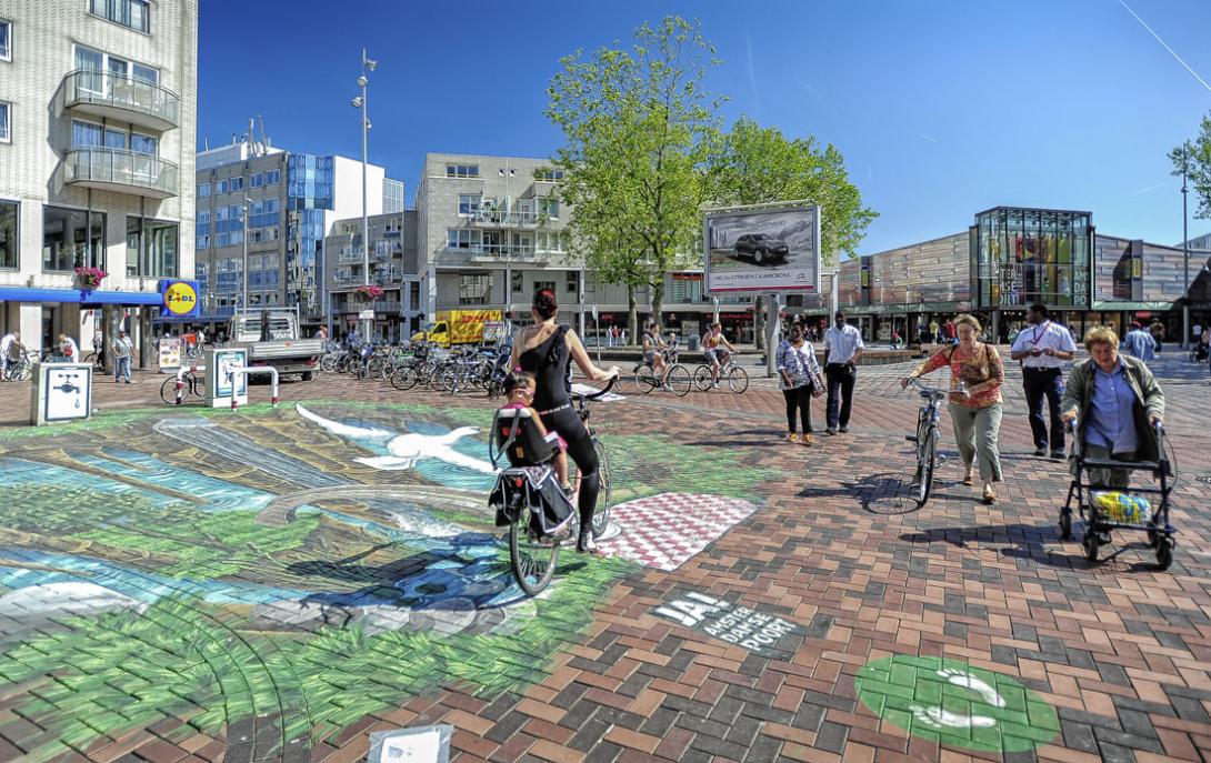 Amsterdam Zuidoost,  Bijlmerplein. Foto: Hans van der Vliet