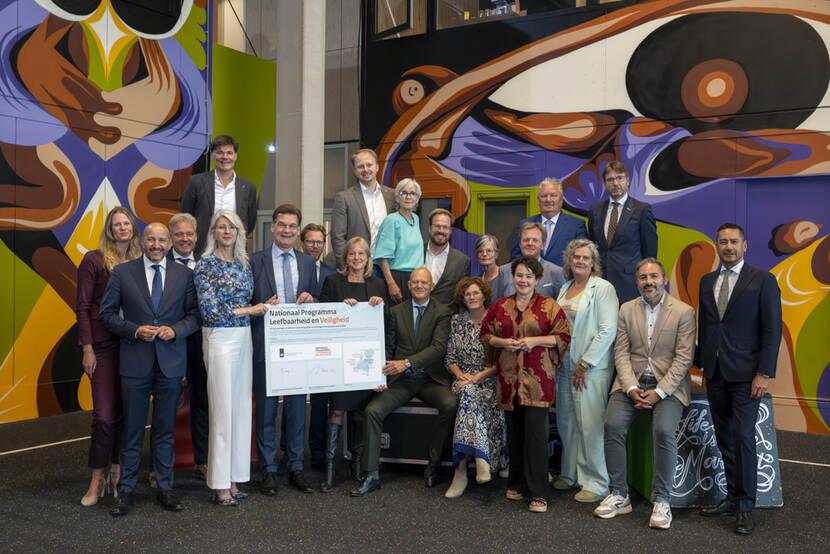 Ondertekening 19 afspraken