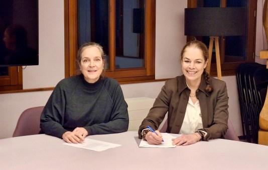 Arcade-voorzitter Helmie Bijleveld en directeur/bestuurder Karin Verdooren