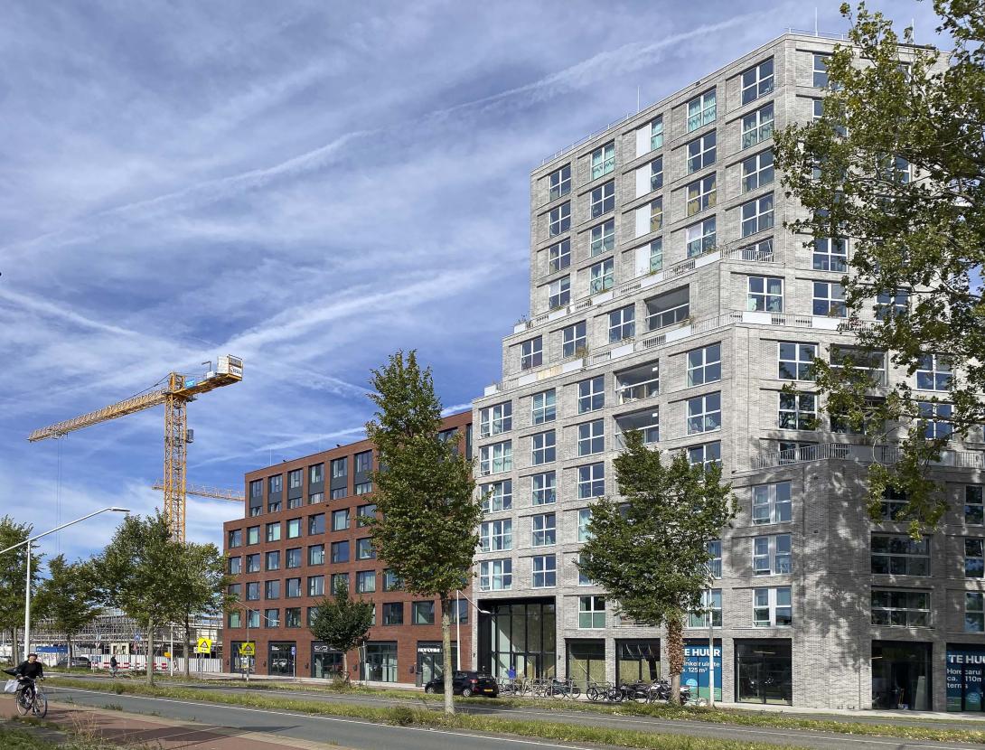 Urban Ivy wooncomplex tegenover de Praxis en naast de Gamma dat later verplaatst gaat worden. 